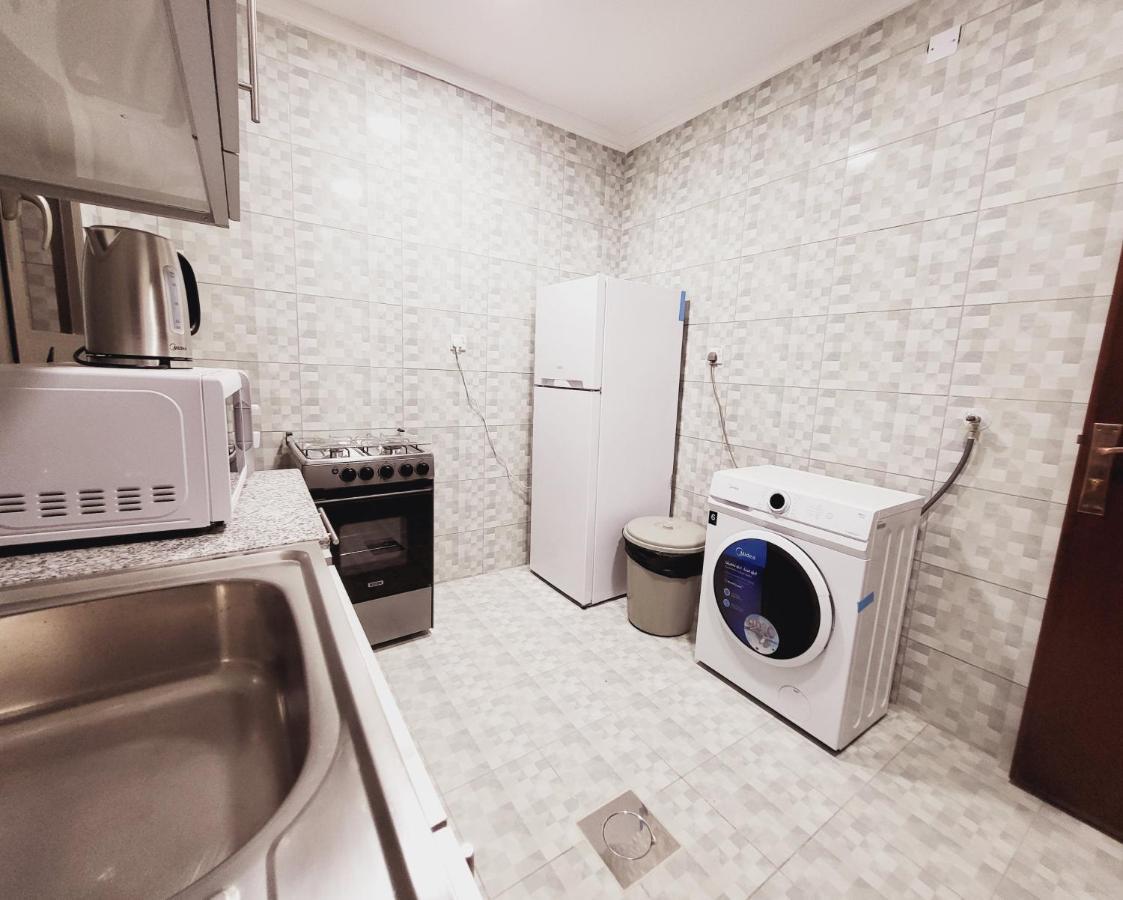 Apartmán De Iris Regency Fahaheel Kuwait City Exteriér fotografie