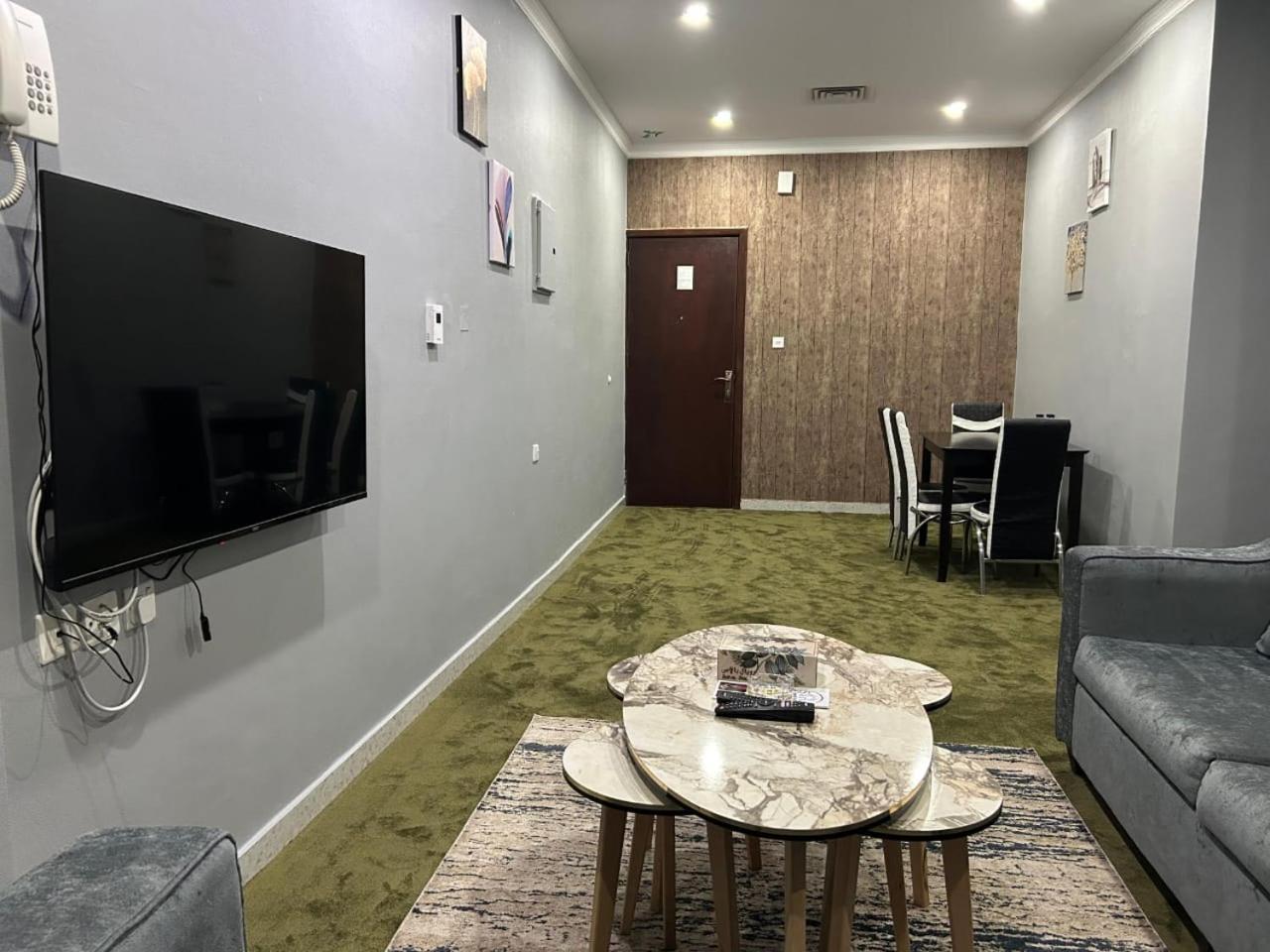 Apartmán De Iris Regency Fahaheel Kuwait City Exteriér fotografie
