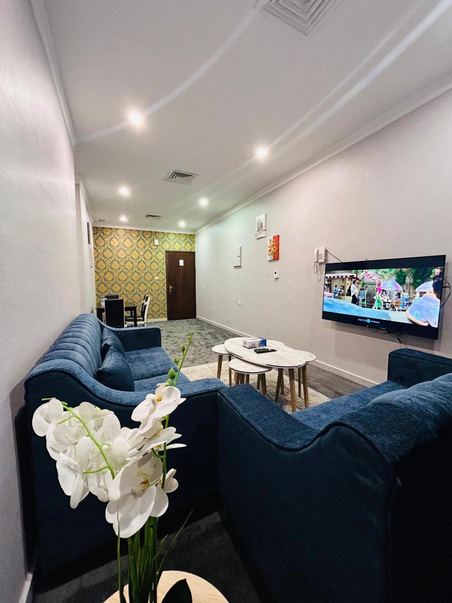 Apartmán De Iris Regency Fahaheel Kuwait City Exteriér fotografie