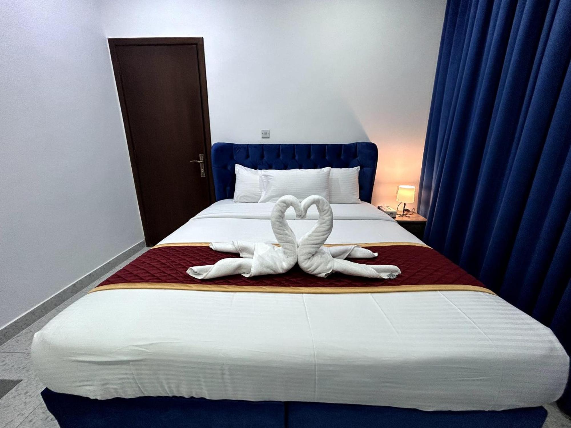Apartmán De Iris Regency Fahaheel Kuwait City Exteriér fotografie