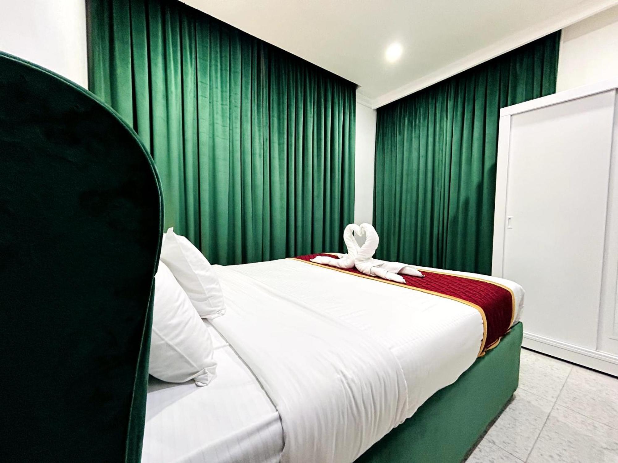 Apartmán De Iris Regency Fahaheel Kuwait City Exteriér fotografie