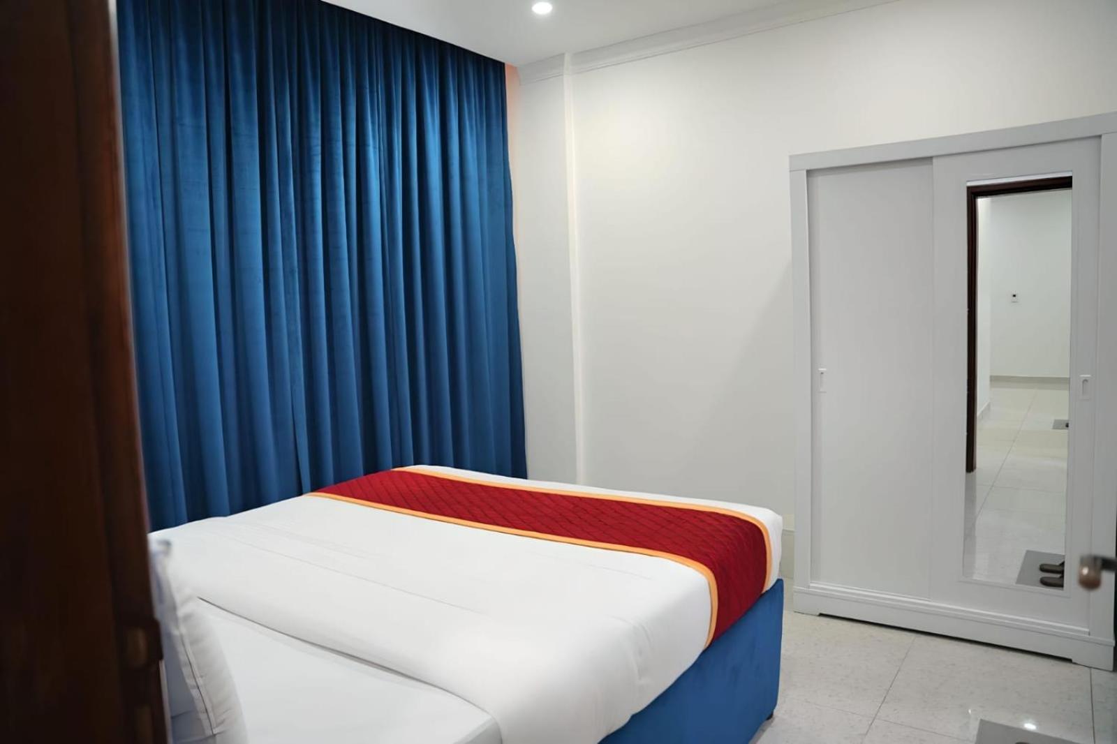 Apartmán De Iris Regency Fahaheel Kuwait City Exteriér fotografie
